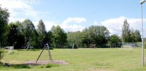 Syrholns skolas lekplats och gräsplan